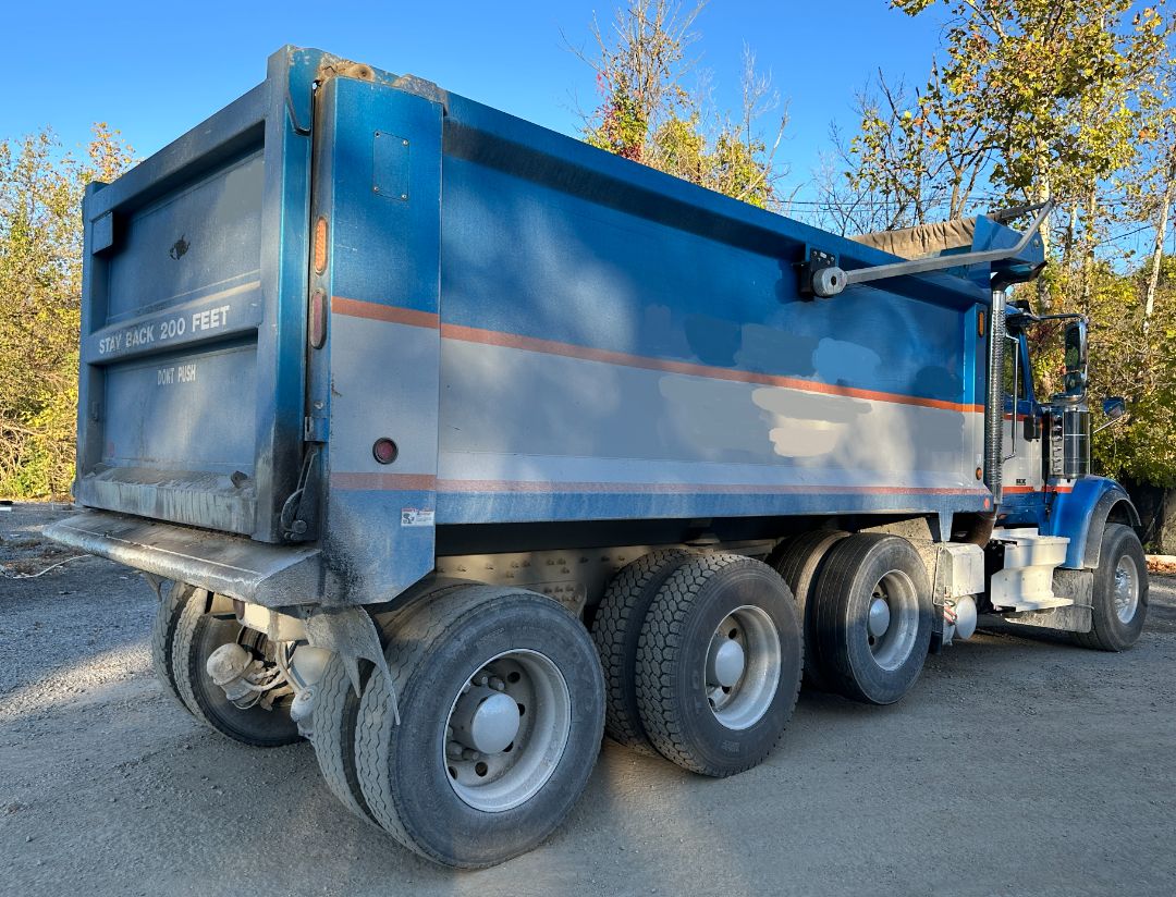 2021 INTERNATIONAL HX520 SFA - Image 3